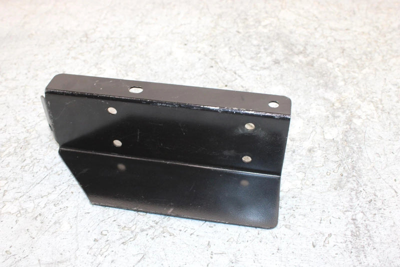 2006 Polaris Sportsman 500 Oem Right Splash Guard Bracket 5248100-329 AP186