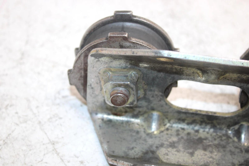 96 YamahaVmax500XtProactionPlus Oem RUpper Brkt 1/Dampners8M6-21486-02-02-00 SY8