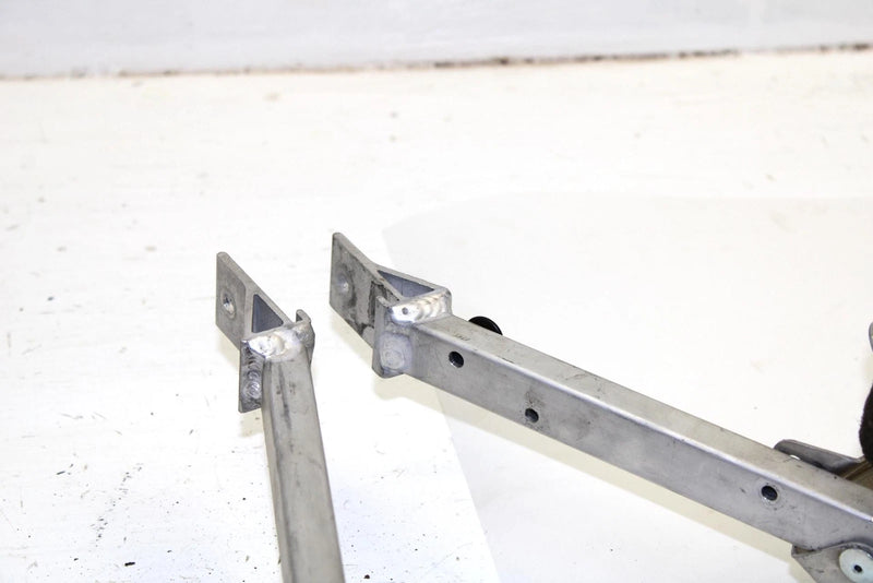 2006 Ski-doo Summit 800 Ho Oem Upper Cross Member 518324739 SS89