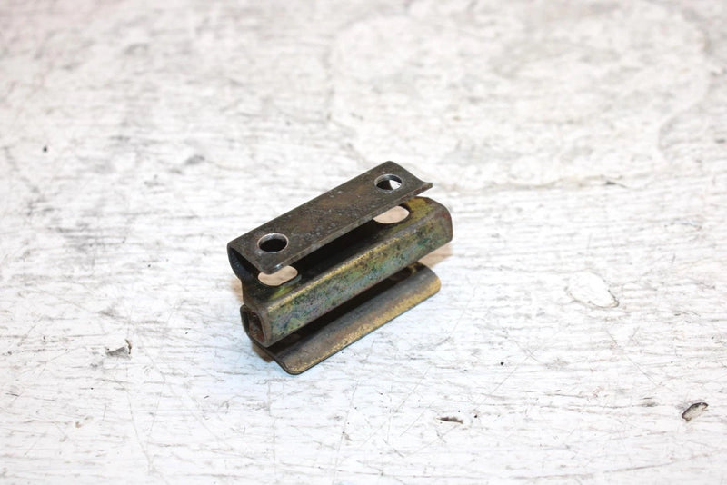 2001 Polaris 500 Classic Oem Skid Rail Bumper Bracket 5240946 SP27