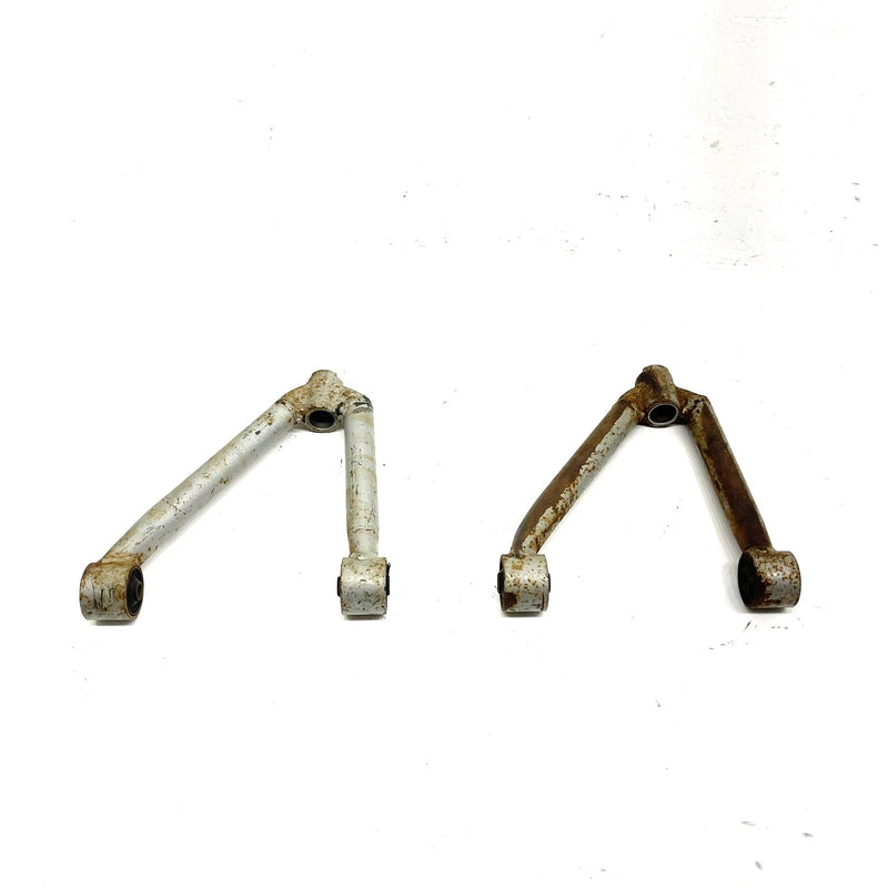 87-93 Suzuki Quadrunner LT4WD OEM Front Lower A Arm Set 52420-19B11 AS28