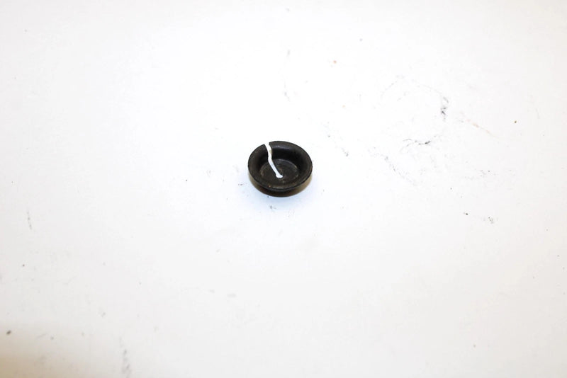 2003 Yamaha Sx Viper Oem Power Valve Spring Seat 8DF-11317-01-00 Q2607