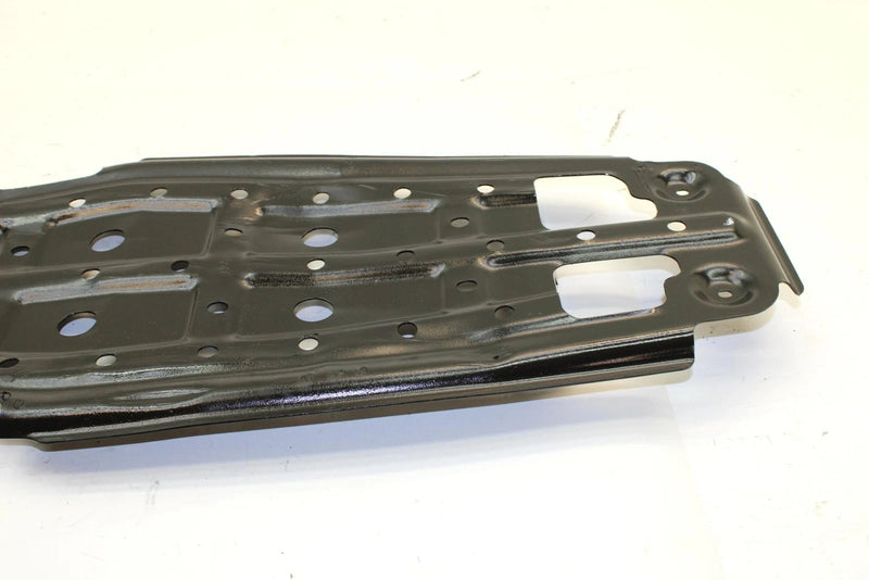 1988 Suzuki Quadrunner 250 Oem Center Skid Plate 42560-19B03 AS18