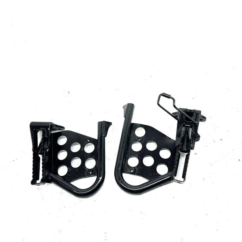 1994 Yamaha Kodiak 400 4x4 OEM Footrest Set 3HN-27421-20-00 AY61