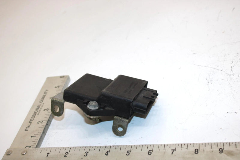 07 Yamaha Venture Oem Ignitor Unit Assy 8ET-82305-20-00 SY23