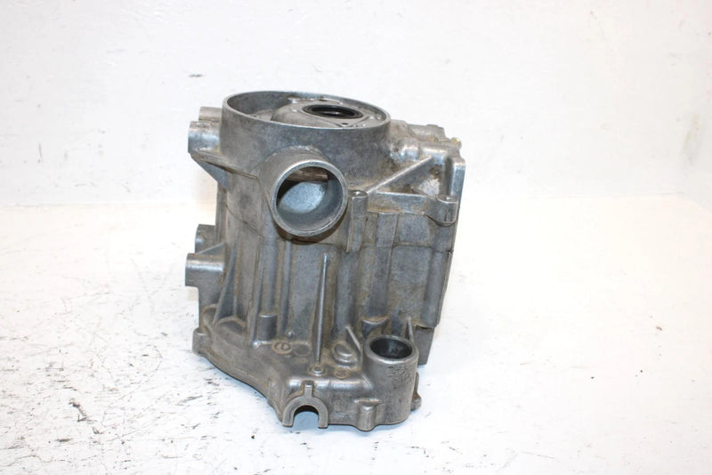 1999 Polaris Sportsman 325 Oem Crankcase 3085849 AP16