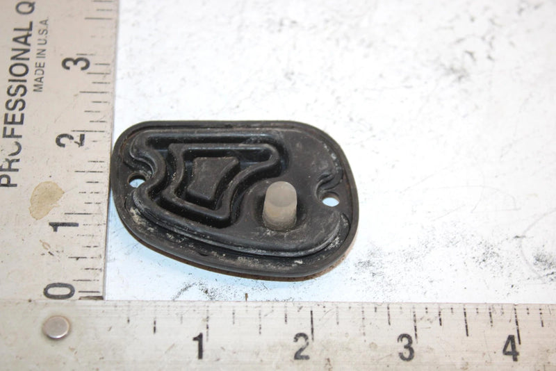 04 Polaris Predator Oem Master Cylinder Cover 2202405 AP62