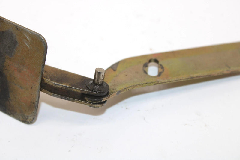 2002 Ski-doo Skandic 440 Oem Hood Hinge 517289900 Q5592