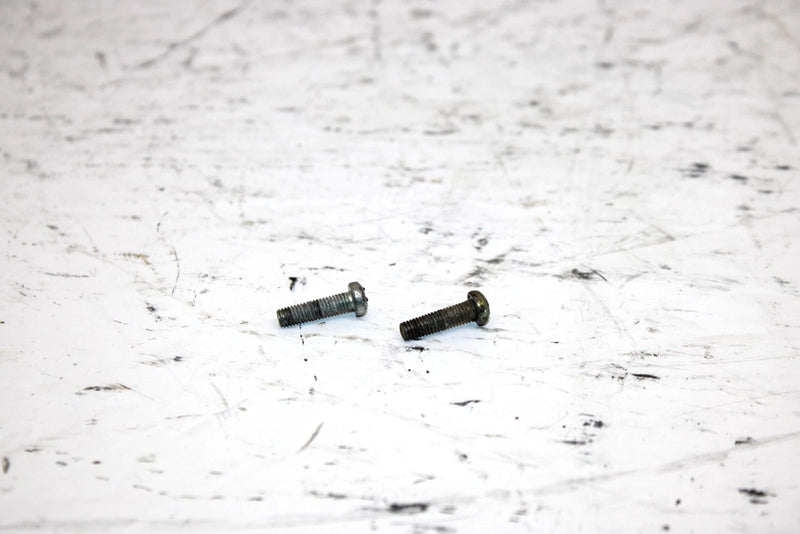 2001 Ski-doo Mxz 800 Oem Float Bowl Screw Pair 404161906 SS19