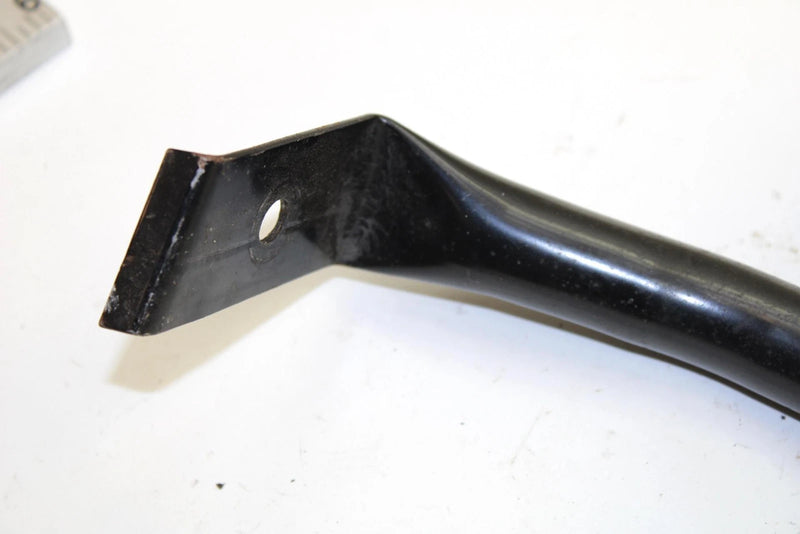 2005 Yamaha Rs Vector Oem Battery Bracket 8ES-2199G-00-00 SY104