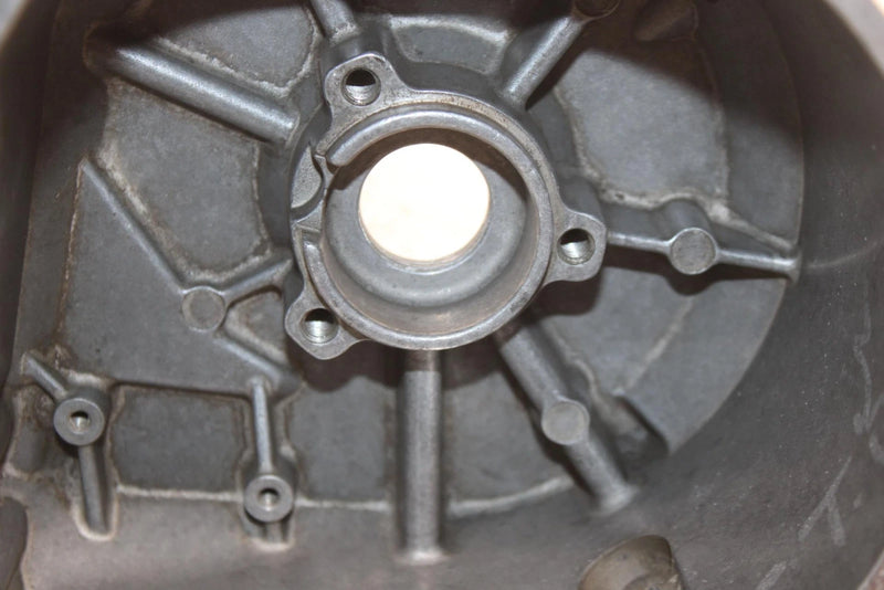 2019 Can-am Outlander 570 Oem Stator Cover 420212227 AB9
