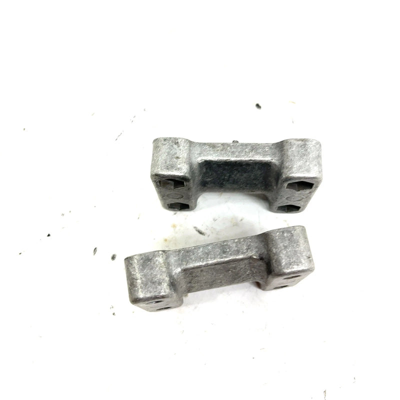 03-04 Polaris Magnum 330 4X4 OEM Handlebar Mount 5631147 AP218