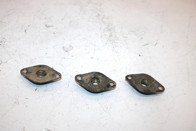 00 Yamaha Sx500r Oem Chain Housing Bracket Qty3 8CR-21939-00-00 SY0