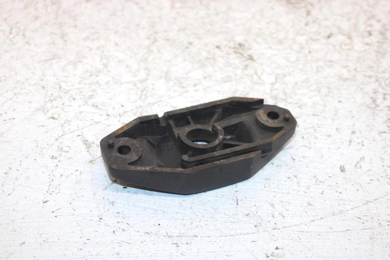2006 John Deere  Buck 650 Oem Latch Base 708000034 AJ0