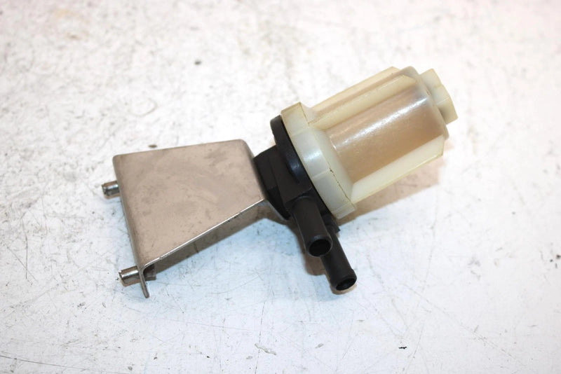 2000 Sea-doo Gtx Oem Fuel Fill And Bracket 275500358 JS47
