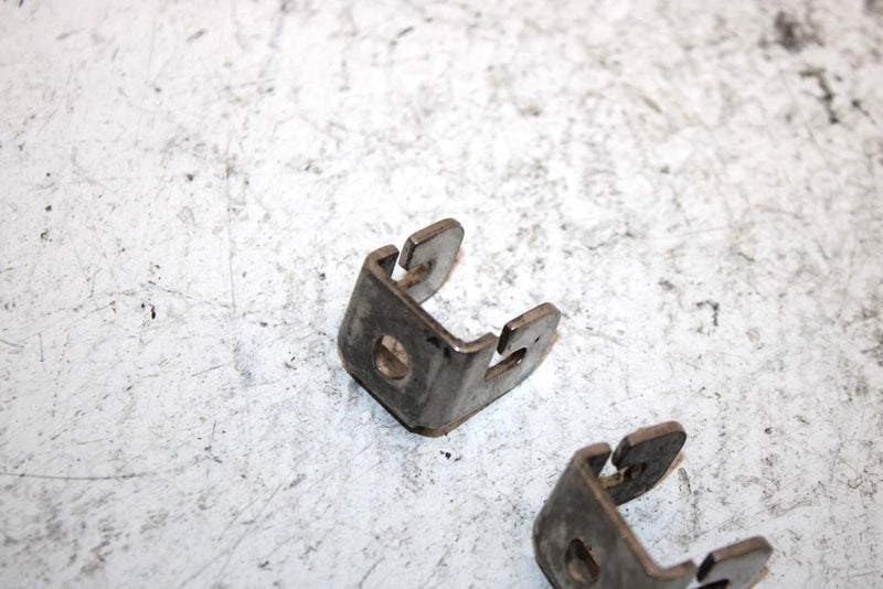 1993 Yamaha Waverunner 650 OEM Water Box Strap Hook Pair EU0-65772-30-00 JY23