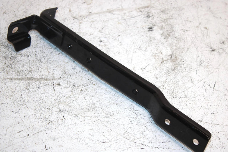 81 Yamaha Enticer 250 Et250e Oem Right Steering Gate Bracket 8G5-23899-00-00 SY6