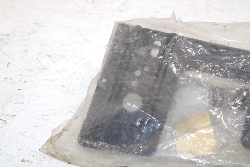 2001 Ski-doo Mxz 600 Oem Right Slide Tunnel Bracket (NOS) 518319743 SS90