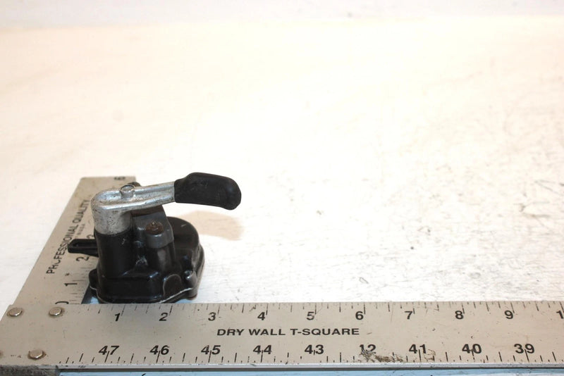 1986 Honda Trx 350 A Fourtrax 4x4 Oem Throttle Lever 53142-HA0-020 AH43