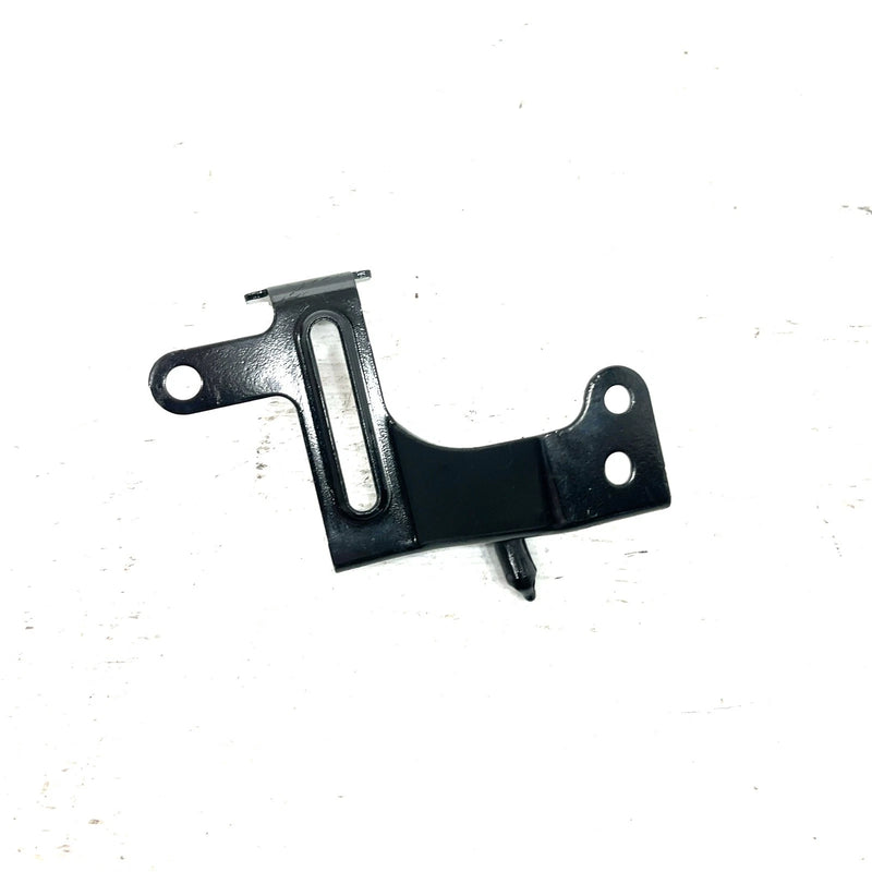 05 Honda Foreman 500 TRX500FE 4x4 OEM Right Oil Cooler Mount 15610-HP0-A00 AH90