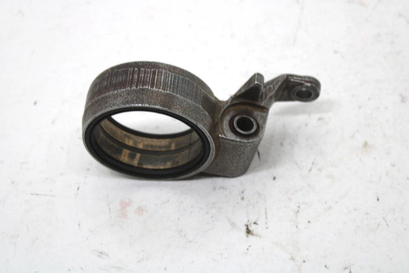 1989 Yamaha Ovation Oem Right Steering Bracket 81E-2377E-00-00 SY67
