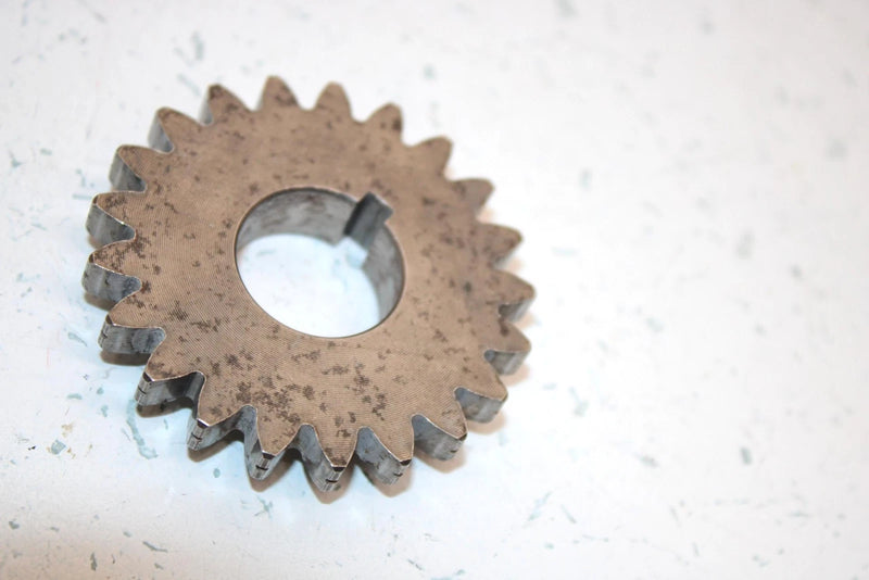 09 Suzuki King Quad 450 Lta450x  Oem Oil Pump Drive Gear 16321-11H00 ASS