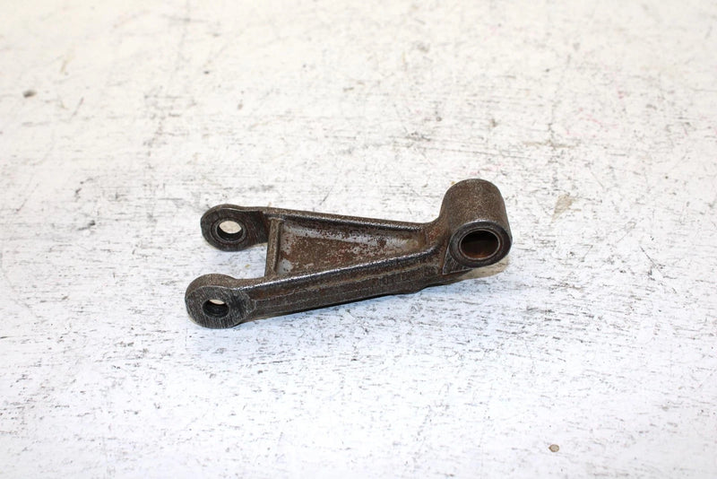 1989 Yamaha Phazer Oem Lower Left Spinle Arm 8V0-2382F-02-00 SY13