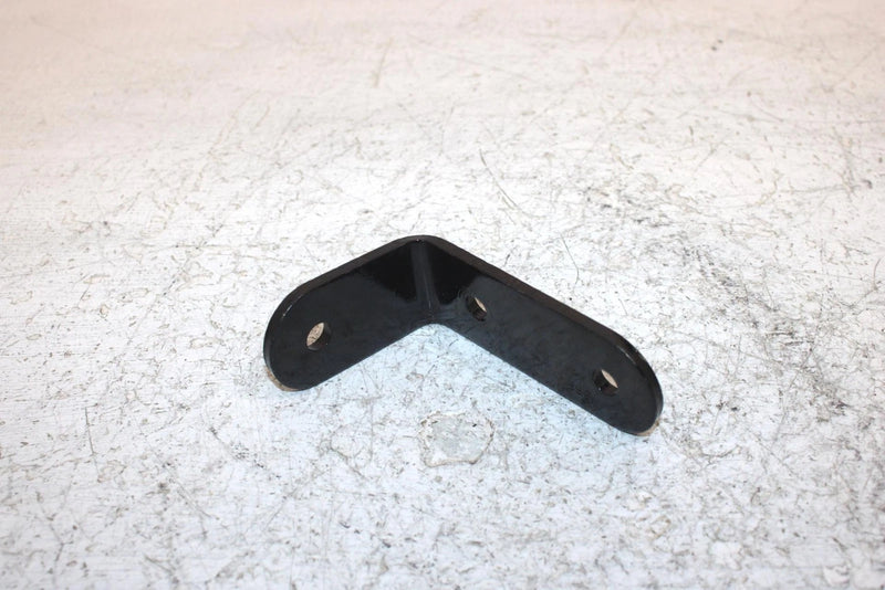 2003 Polaris Trial Blazer Oem Front Engine Mount Bracket 5242896-067 AP156