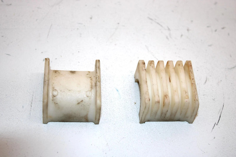 91 Polaris Trail Boss 350l 4x4 Oem Steering Column Bushing 5433416 AP22