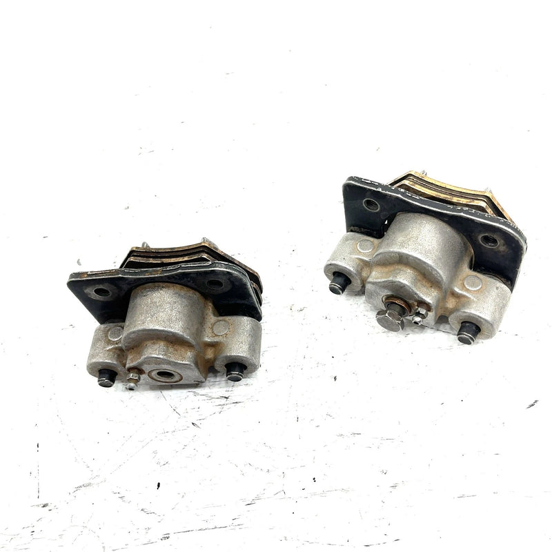 06 Arctic Cat 650 4x4 V2 Stewart Auto OEM Front Brake Caliper Set 1436-423 AA37