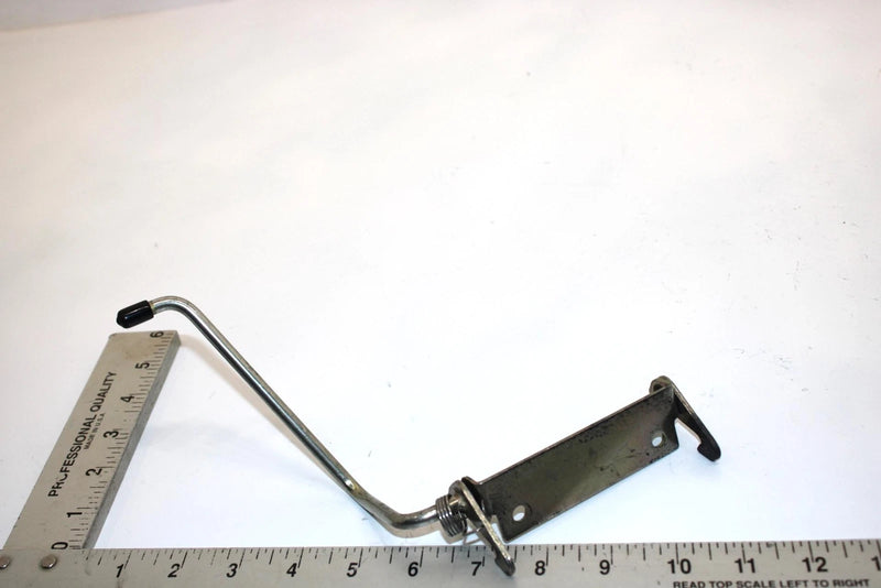 00 Arctic Cat 500 Automatic  Oem Seat Latch 0406-490 AA7