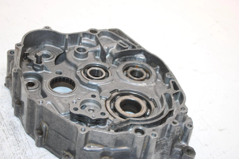 84 Yamaha  Tri Moto 3 Wheeler Oem Crankcase 29U-15100-00-00 AY21