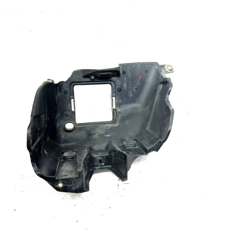 05-09 Honda Foreman 500 TRX500FE OEM Right Headlight Cover 66301-HP0-A00 AH14