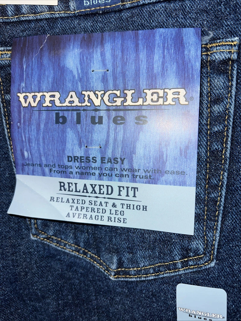 New Men’s Wrangler Blues Dress Easy Relaxed Fit Denim Jeans. 14x32 L-11