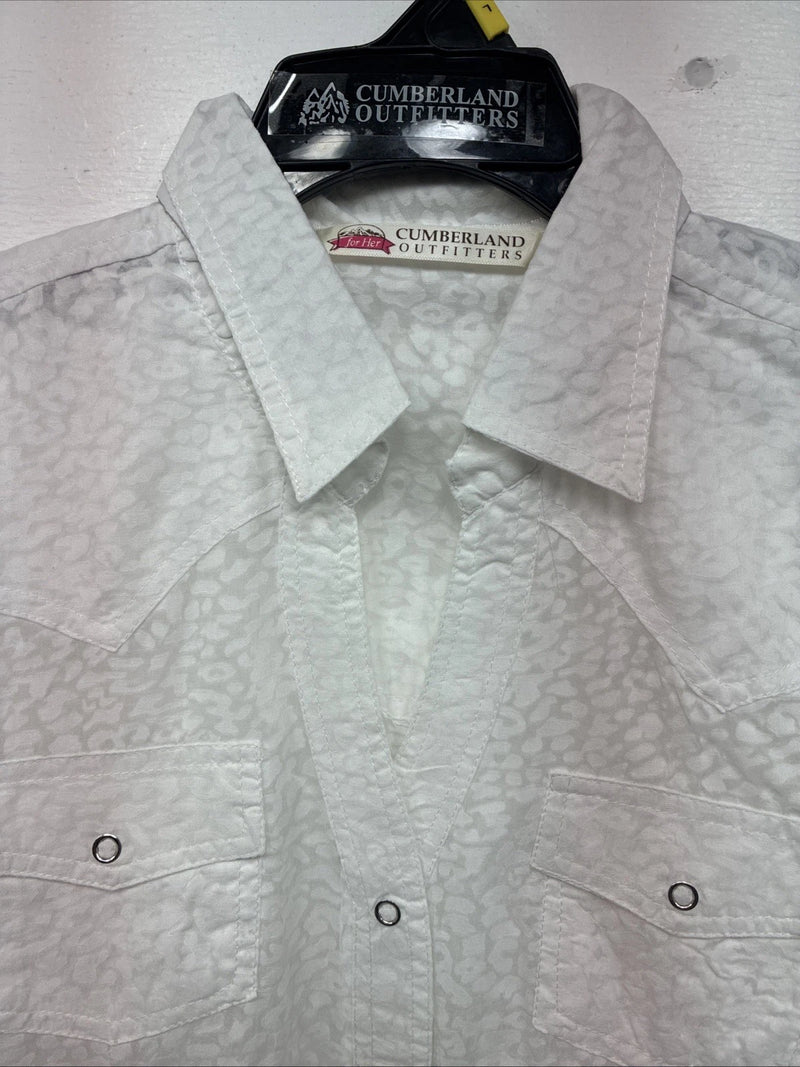 New Women’s Cumberland White Cheetah Print Long Sleeve Pearl Snap Large GG-82