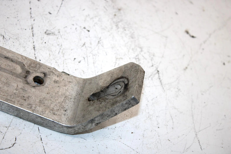 07 Polaris Iq 600 Ho Oem Left Engine Strap Plate 5135325 SP0