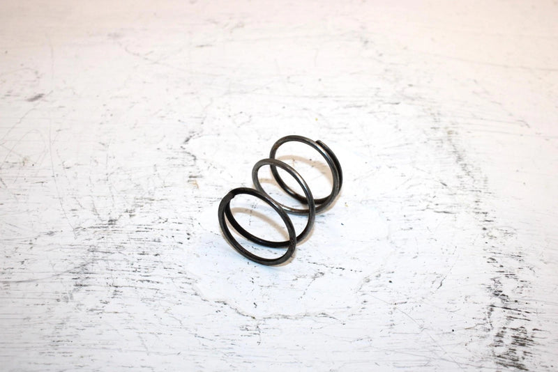 2001 Polaris 800 Le Oem Reverse Spring 7041888 SP22