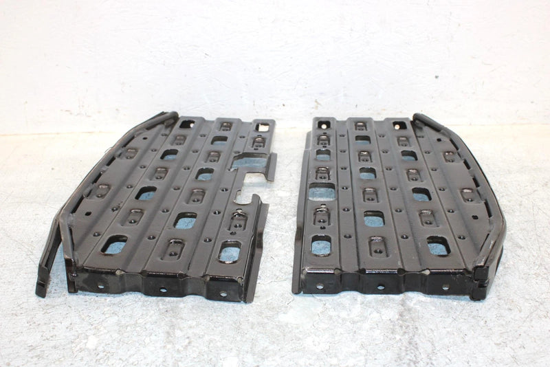 1990 Polaris Trail Boss Oem Footrest Set 1040220 1040274-117 AP168