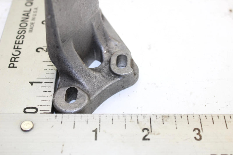 2013 Ski-doo Mxz 600 Oem Engine Stopper Support 512060576 SS109