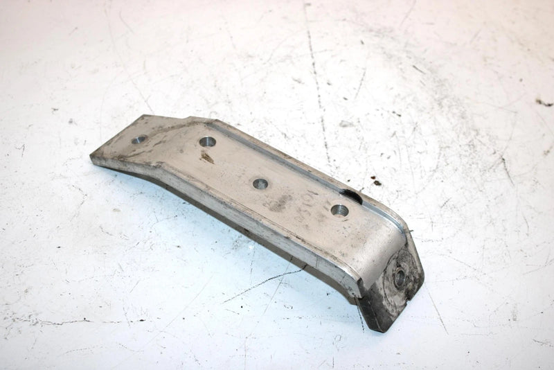 02 Polaris Xc Sp 500 Oem Left Motor Mount Plate 5245465 Q4023