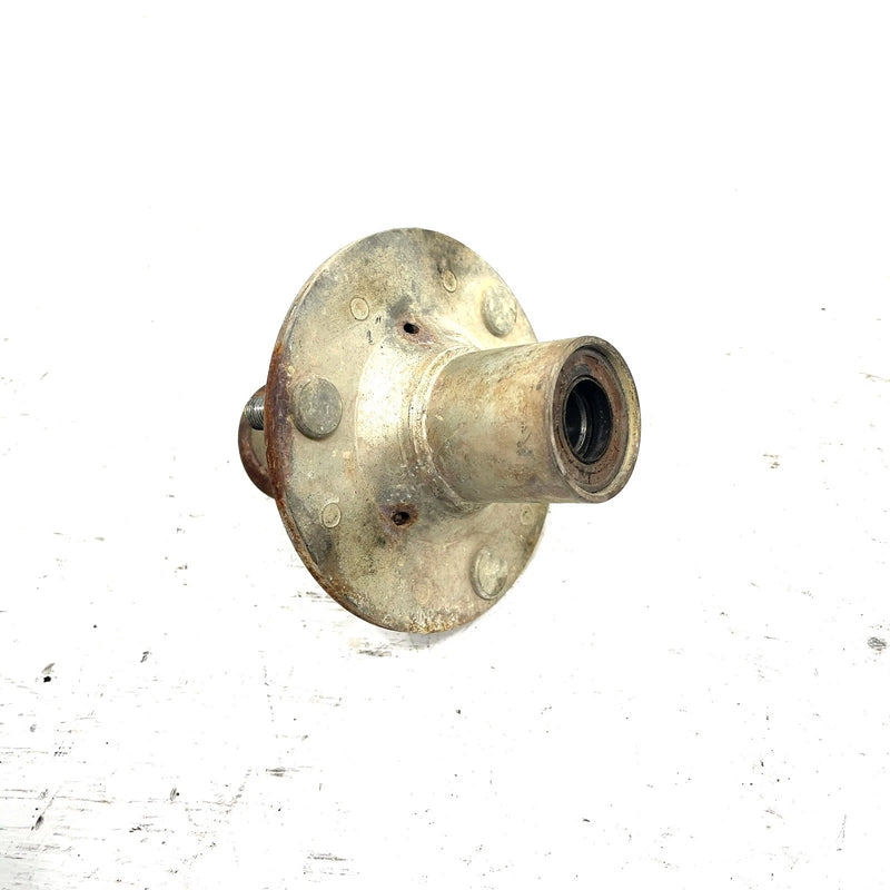 80-85 Yamaha Tri Moto 125 OEM Front Wheel Hub 3X3-25111-00-00 AY62
