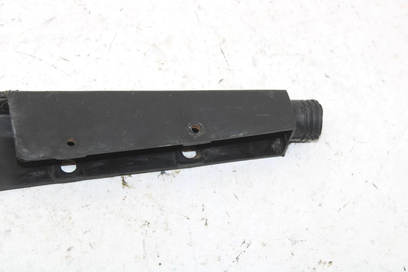 1988 Yamaha Enticer 340 Oem Right Rear Bumper Cover 8W6-77543-00-00 SY130