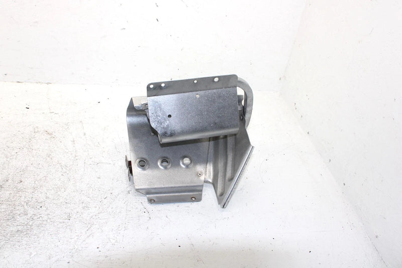 1995 Yamaha Vmax 600 Le Oem Footrest Set 8AB-21926-00-00 SY21