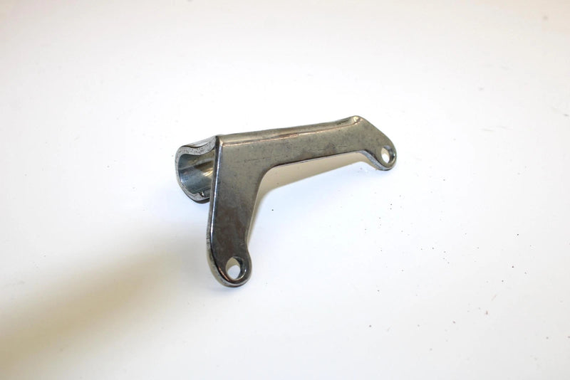 89 Suzuki Quadrunner 160 LT160E 2x4 OEM Reverse Cable Bracket 58871-02c00 AS16