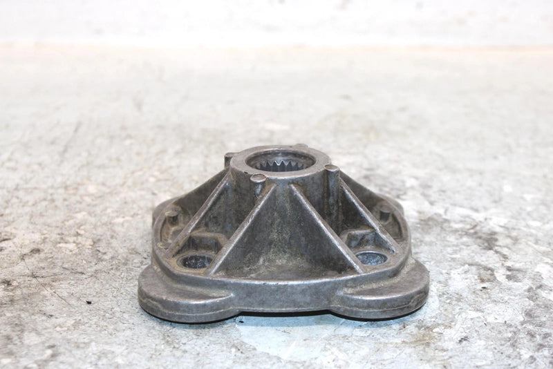 2000 Polaris Trail Boss Oem Rear Wheel Hub 5131777 AP171