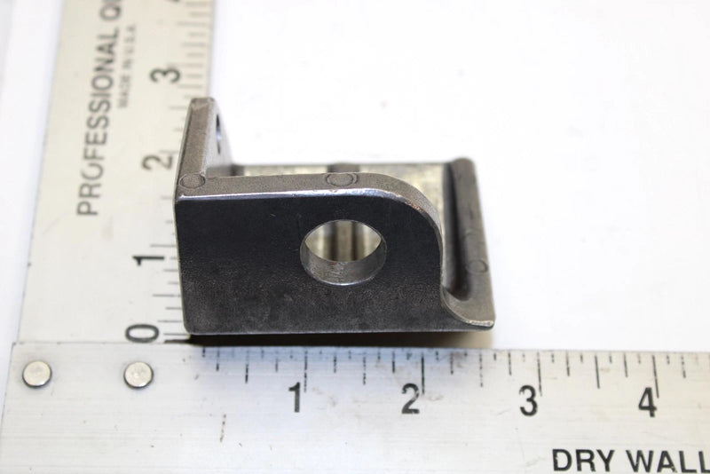 1997 Yamaha Vmax 600 Xtc Oem Rear Upper Motor Mount 8CR-21425-00-00 Q1530