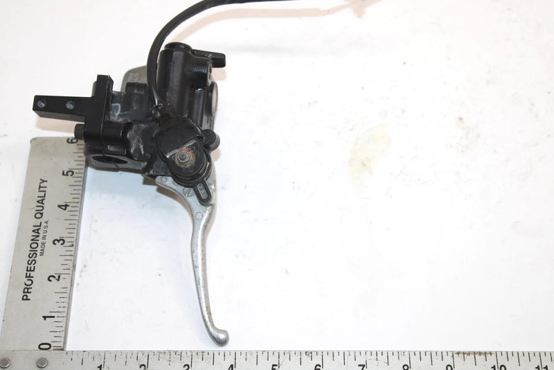 2005 Yamaha Rs Vector Er Oem Brake Master Cylinder Assembly 8FA-W2587-00-00 SY59