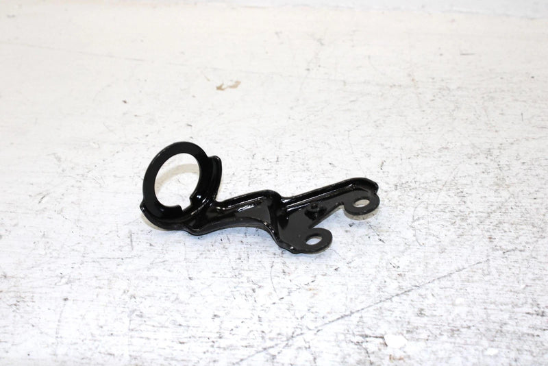 2000 Kawasaki Prairie 300 Oem Handlebar Cover Bracket 11050-1727 AK31.1