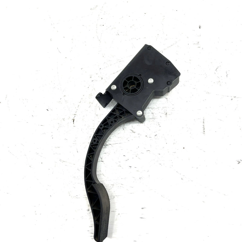 2015 Polaris Ranger 570 4x4 Full Size OEM Throttle Pedal 4014042 XP10.1 