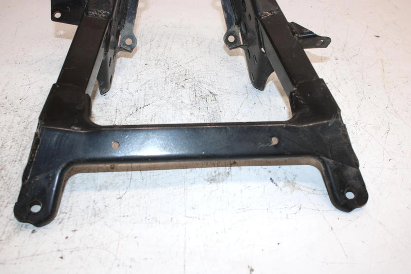 2019 Can-am Outlander 570 Oem Rear Frame Support 705203387 AB9